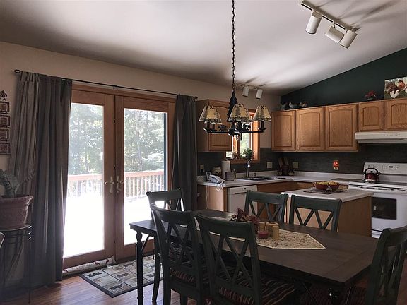 2nd image of 698 E River Dr