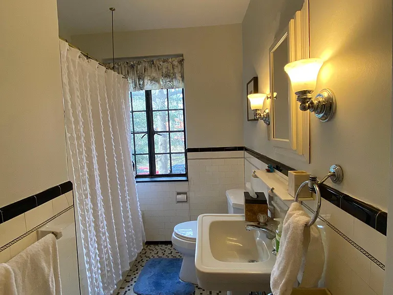 1212 Delaware Ave #B5 — Photo 20