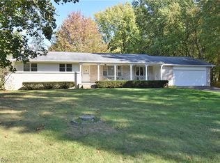 391 Scoville Dr, Vienna, OH 44473