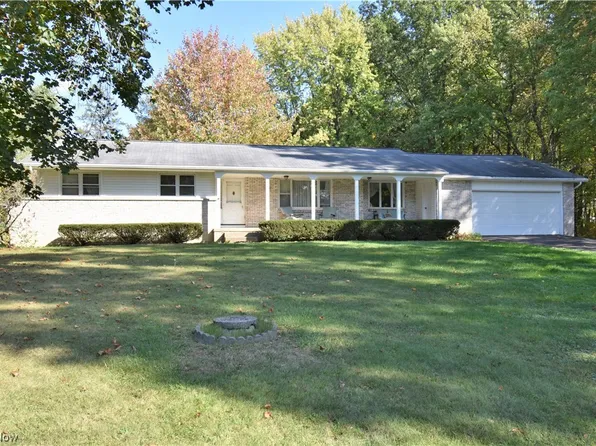 391 Scoville Dr, Vienna, OH 44473