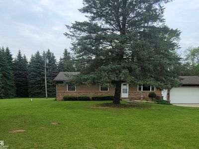262 W Burnside Rd, Fostoria, MI, 48435