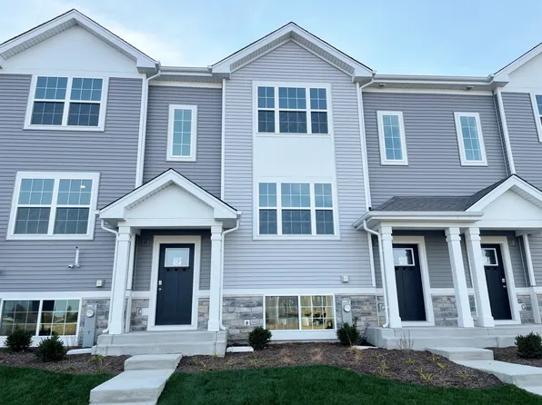 848 Briar Glen Ct, Hampshire, IL 60140