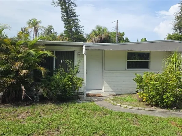 2398 Estey AVE, NAPLES, FL 34104