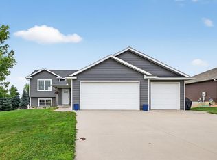 1280 Lone Stone Ct SE, Chatfield, MN 55923