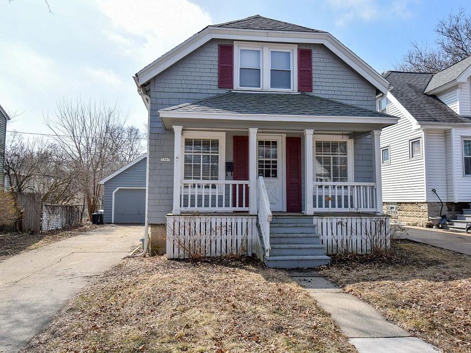 1st image of 7507 Hennessey Ave