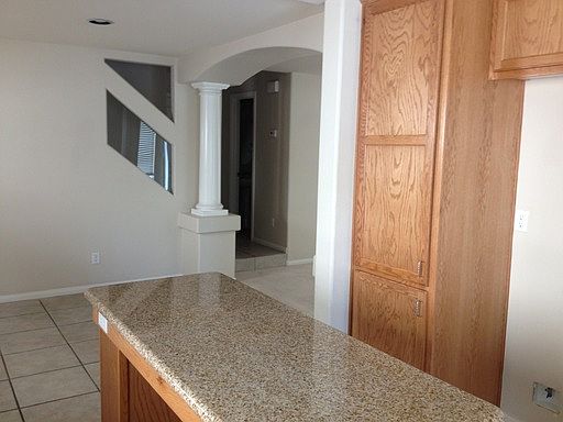 4th image of 5187 Grape Leaf Ave