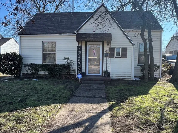 600 E Robert St, Fort Worth, TX 76104