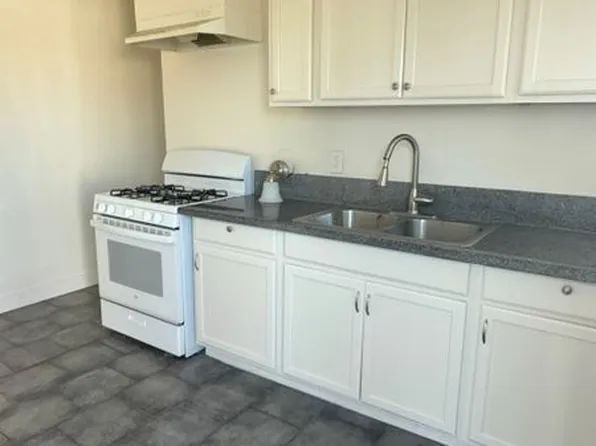 2558 Cortez St, Oxnard, CA 93036
