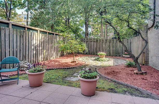 Rented by Brown Harris Stevens | media 25