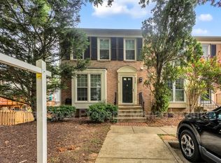 4328 Gypsy Ct, Alexandria, VA 22310