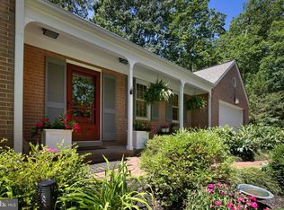 2400 Jackstay Ter, Reston, VA 20191