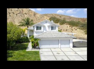 28491 Nicholas Cir, Santa Clarita, CA 91350