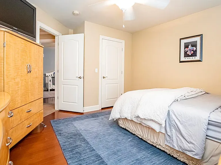 3089 N Dorchester Dr — Photo 15