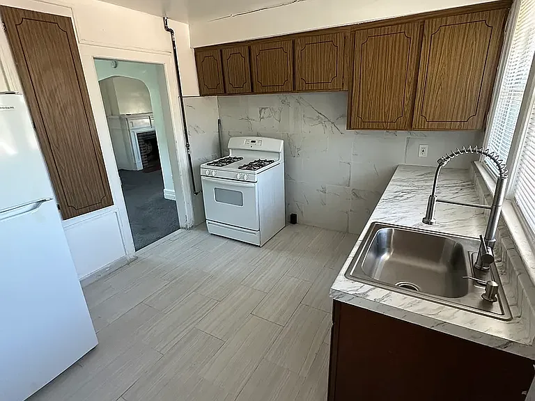 3682 Bedford St #2 — Photo 7