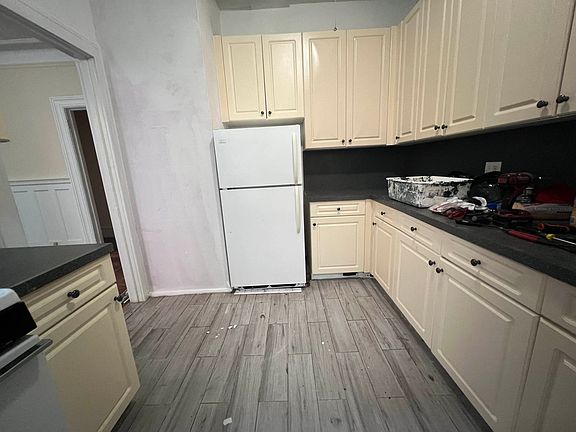 4th image of 615 W 150th St APT 3