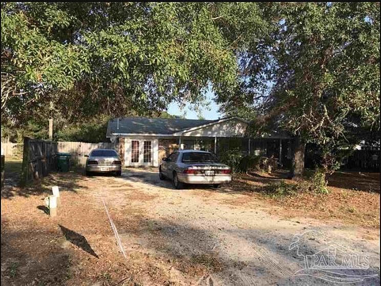 1st image of 1790 Abercrombie Rd