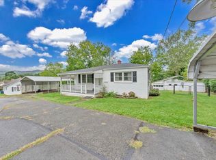 115 Fairview St, Union, WV 24983