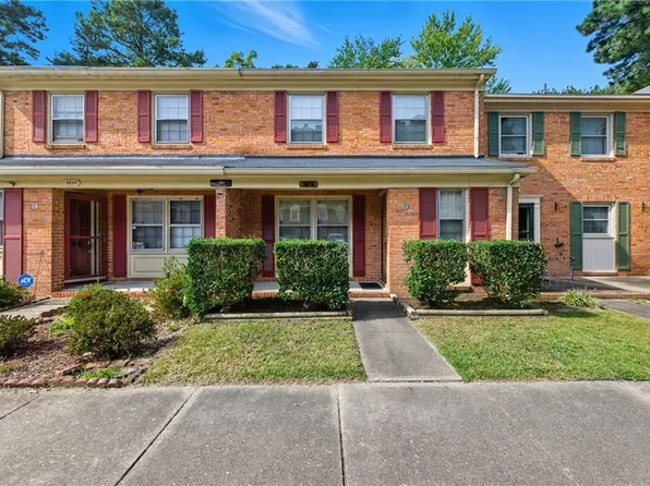 381 Circuit Ln Unit D, Newport News, VA 23608