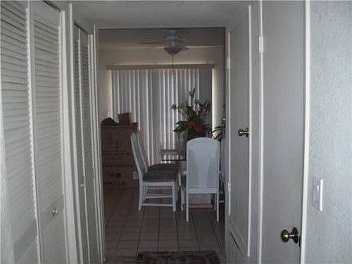 2nd image of 779 N Mollison Ave APT H