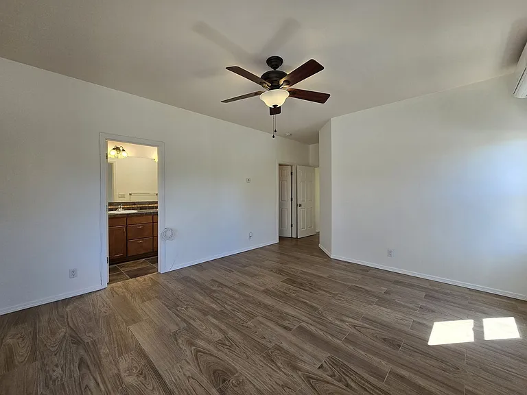 7112 Calientito Loop — Photo 12