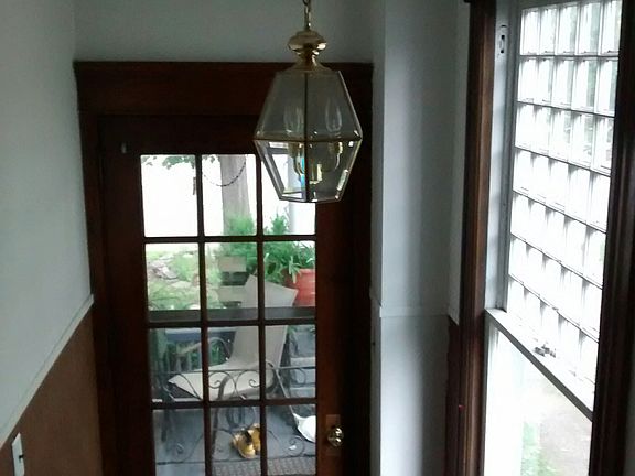 2nd floor entrance