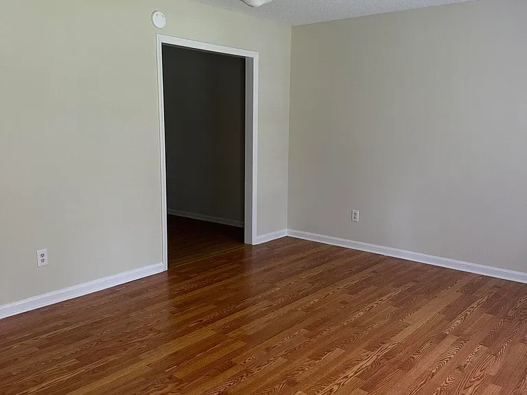 7746 Alexander Rd #C — Photo 2