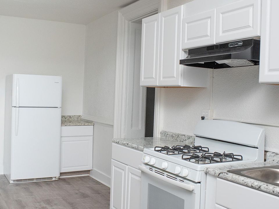 1st image of 90 S Pearl St #1E
