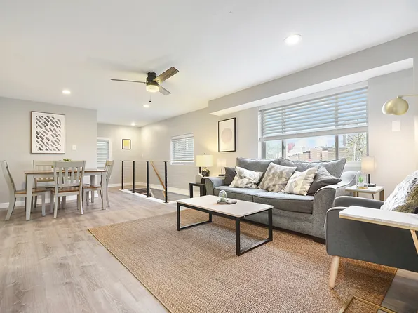 911 Pretense Way, Pittsburgh, PA