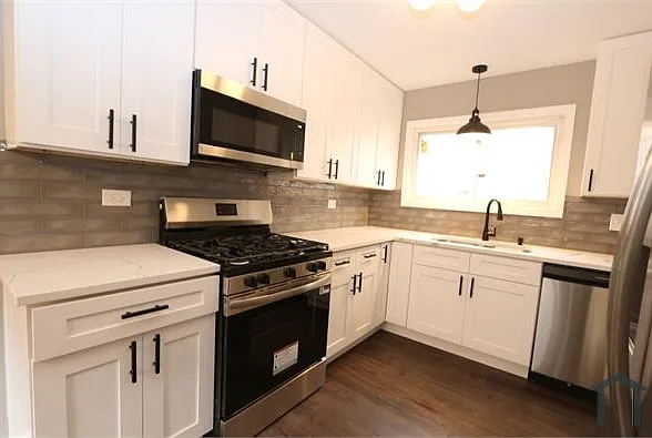 1413 W 112th Pl — Photo 10