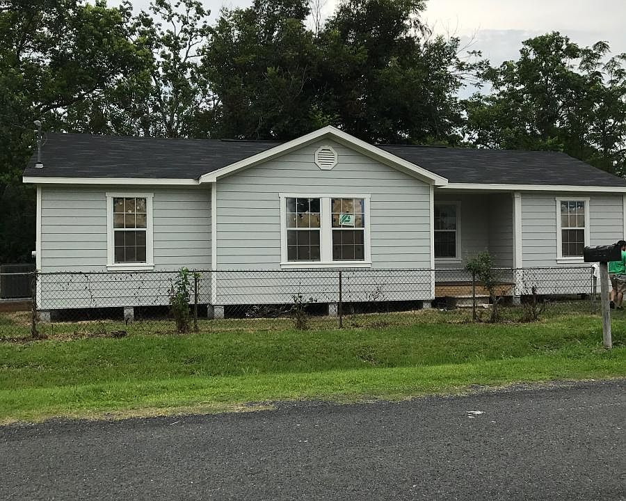 3 BEDROOM 2 BATH