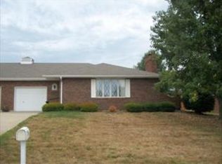 1103 S Beech St, Savannah, MO 64485