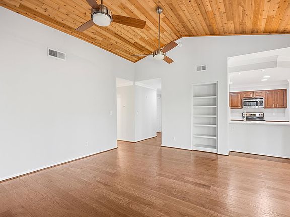 4th image of 6000 Shepherd Mountain Cv Unit 1112