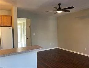 2029 Bizzone Cir #1 — Photo 8