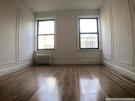 Rented by Sovereign Associates | media 29