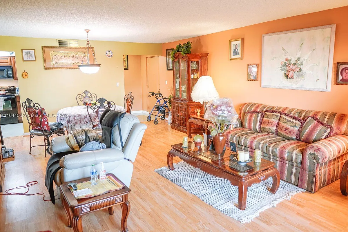 Building Photo - 3841 Environ Blvd #236