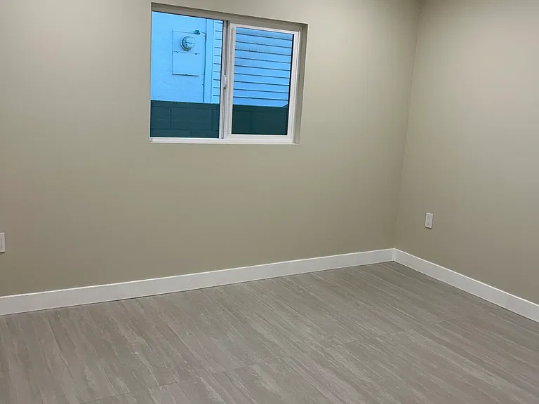 10149 Langmuir Ave — Photo 17