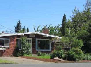 1729 Grove St, Eugene, OR 97404