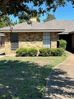 1st image of 143 Wildwood Dr