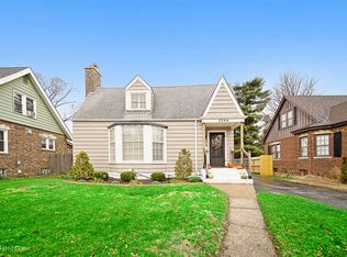 3244 N Schultz Dr, Lansing, IL