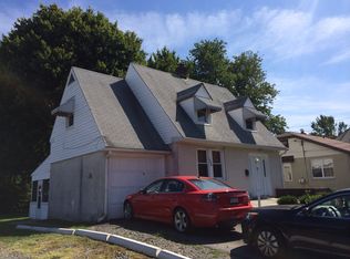 2415 Dutton Mill Rd, Aston, PA 19014