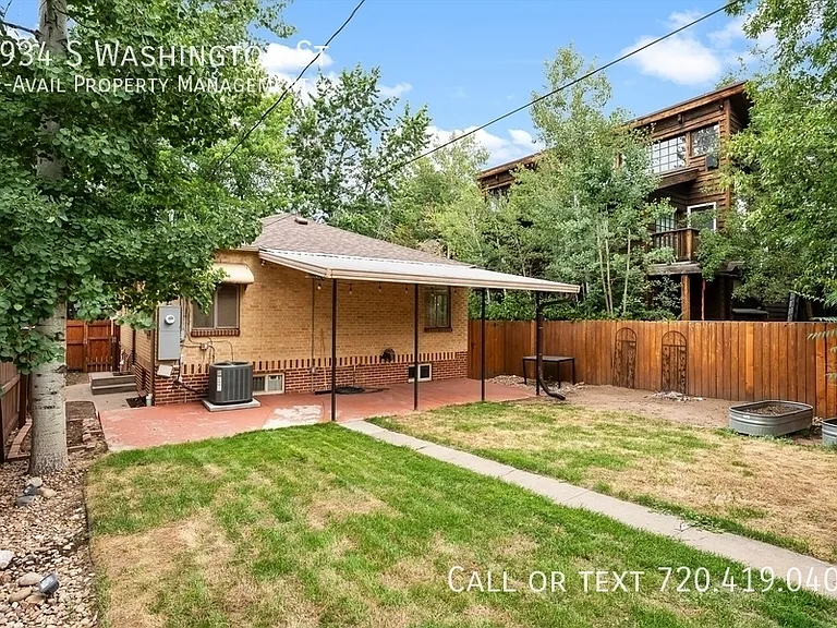 1934 S Washington St — Photo 34