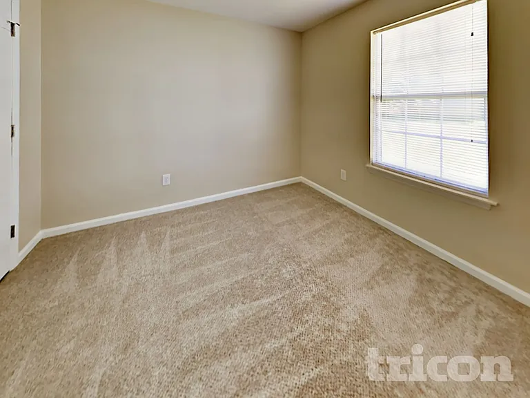 1701 Gordon Walters Dr — Photo 9