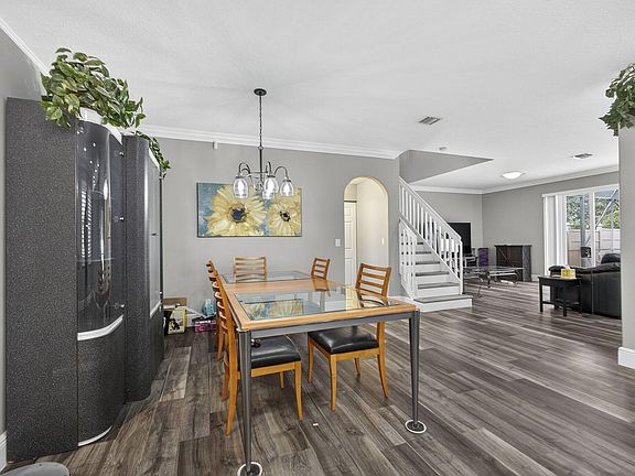 5th image of 9893 Woodworth Court