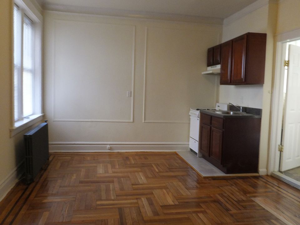 1st image of 30 Lenox Ave APT 202