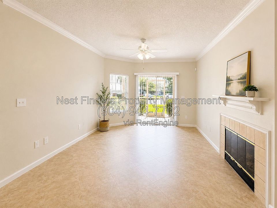 1st image of 10000 Gate Pkwy N APT 1015