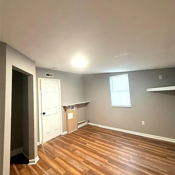 511 E Beckemeyer Ave — Photo 8