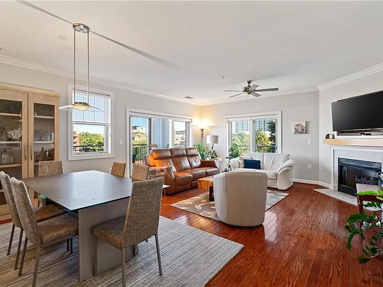 303 Brooke Ave #205 — Photo 6