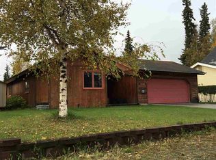 463 Shannon Dr, Fairbanks, AK 99701