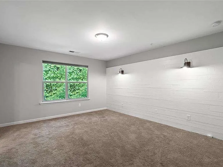 113 Oakview Psge #1 — Photo 10