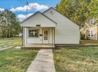 417 E Broadway Ave, Augusta, KS 67010